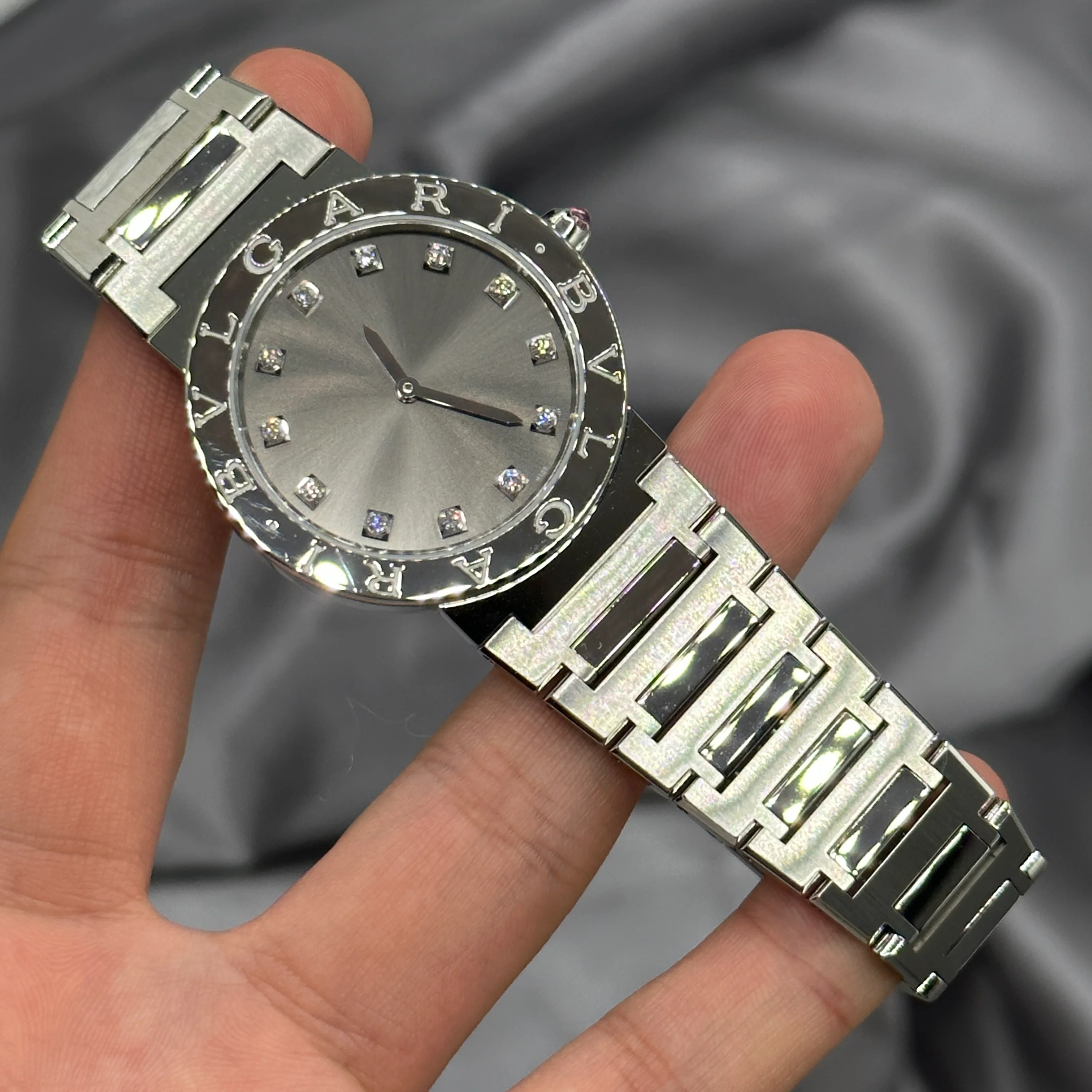 Thumbnail 11